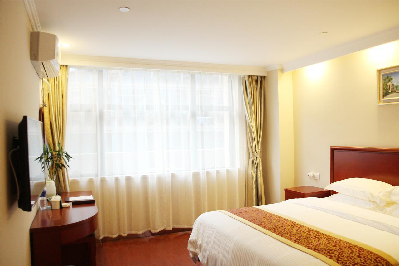 Greentree Alliance Jiangxi Nanchang Honggutan Middle Fenghuang Avenue Hotel المظهر الخارجي الصورة